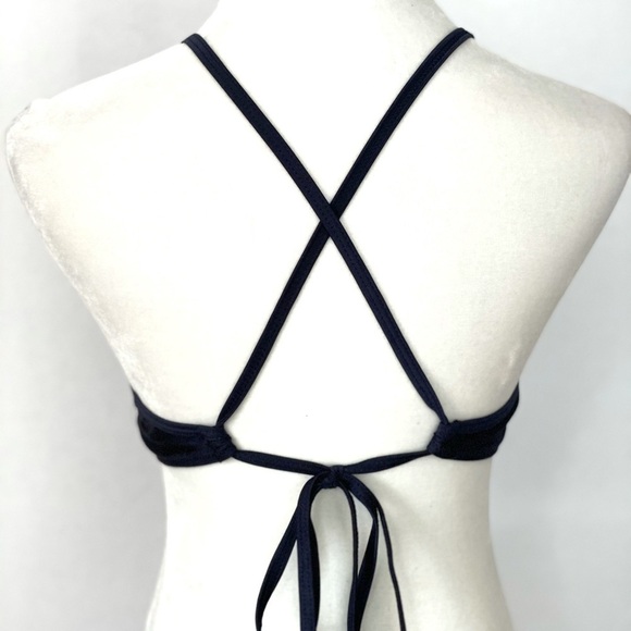 CUPSHE Navy Keyhole Crochet Trim Halter Bi… - Picture 5 of 12